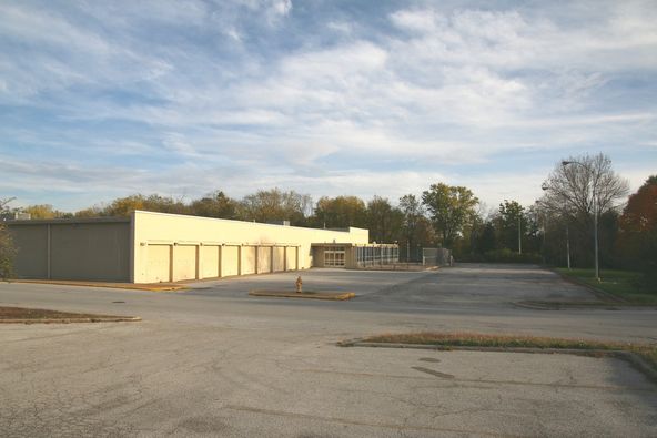 3840 46th Ave, Rock Island, IL 61201